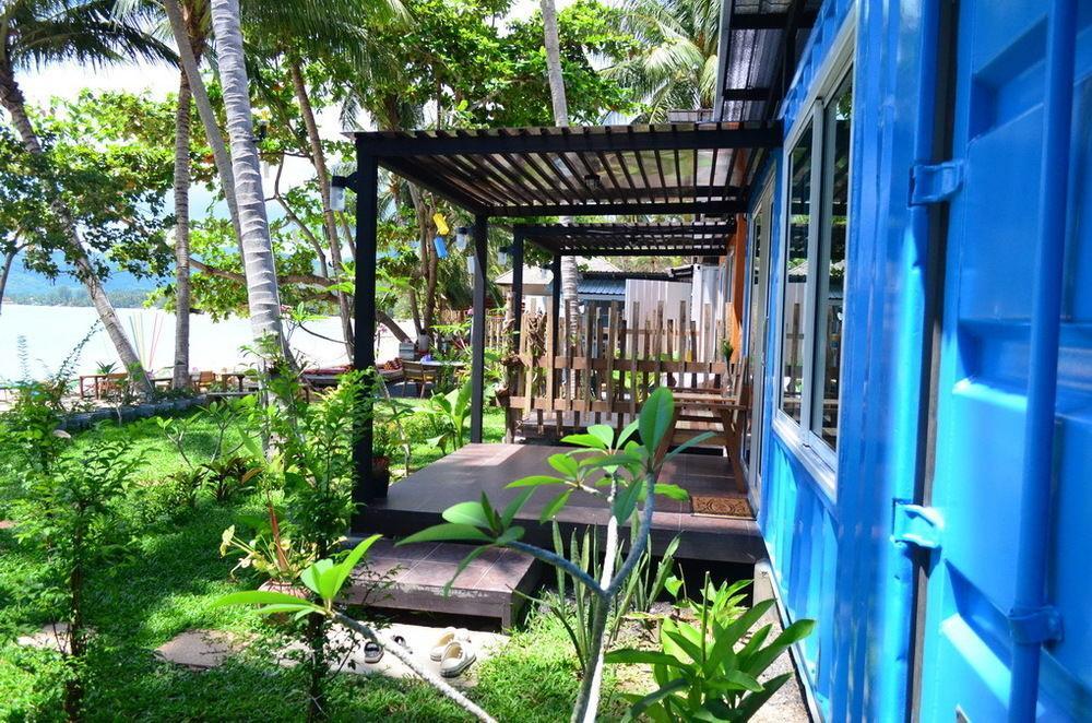 Think & Retro Cafe Lipa Noi Samui Hostel Kültér fotó